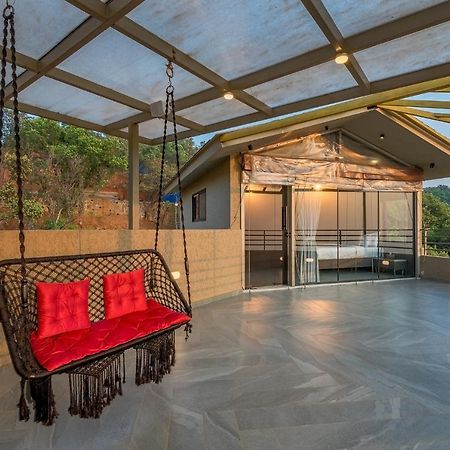 Saffronstays Heavone Trio, 罗纳瓦拉 外观 照片